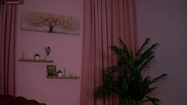 AryaNoire's Live XXX Chat