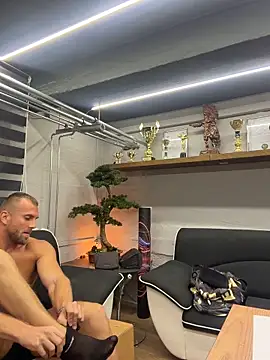 הופעת וובקאם של Johnytrain