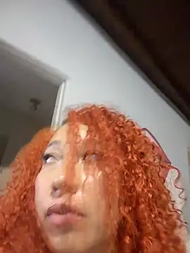 Chat +18 de BonnieRitz ao vivo
