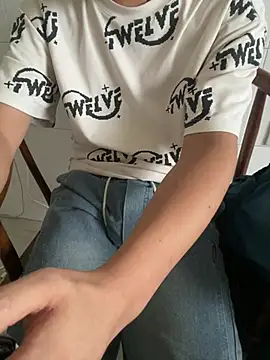 Chat +18 de water777 ao vivo