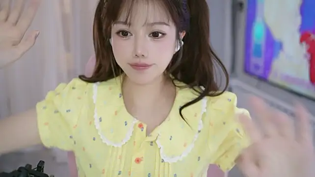 Cecily2 即時 XXX 聊天