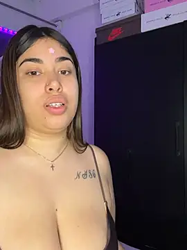 Chat XXX en directo de jazminslut