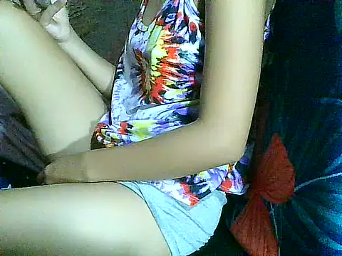 PinaySkinnyGirl live XXX chat