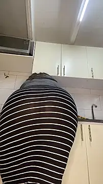 Czat XXX na żywo – Chloee_Peach