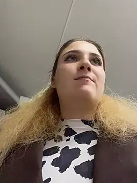 Živý XXX chat AdelRich