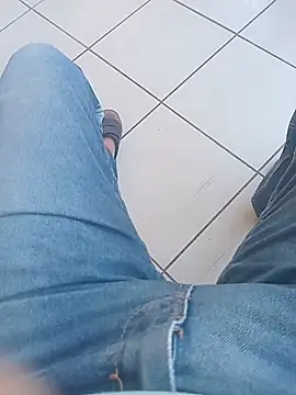 svvagesexyy: διαδικτυακό σόου στην κάμερα