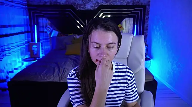Živý XXX chat LittleJulii