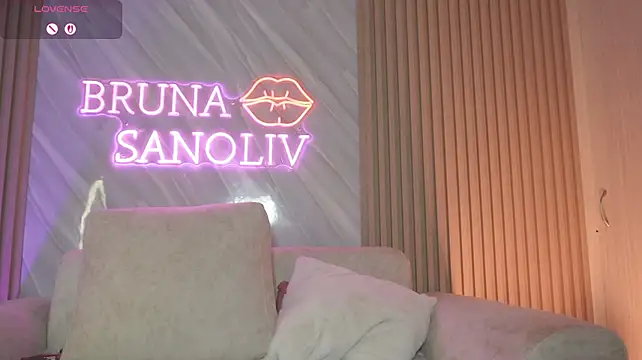 brunasanoliv's Live XXX Chat