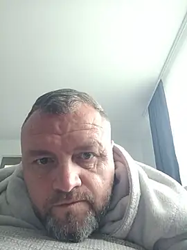 XXX chat uživo modela Adry1986