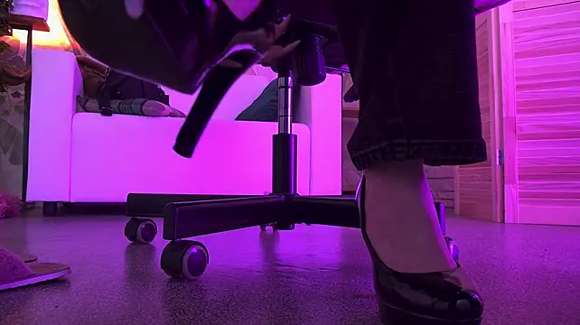 DamnWitchh's Live XXX Chat