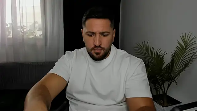 Gold_Alpha_Boy's Live XXX Chat