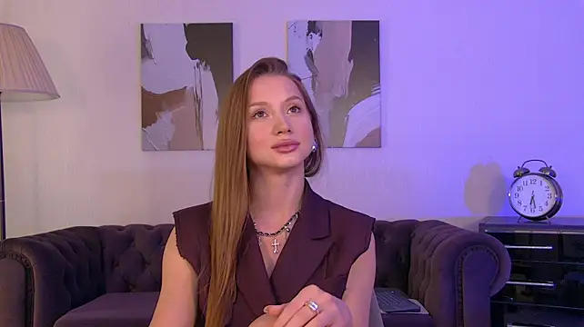 LoraVey Chat XXX live