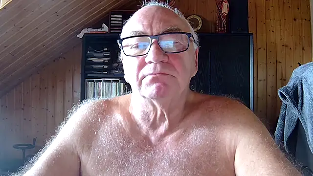 biggandybign Live XXX chat