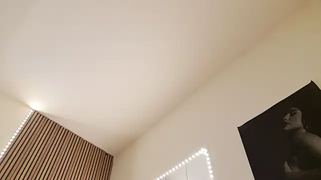 Chat +18 de celia_chanel ao vivo
