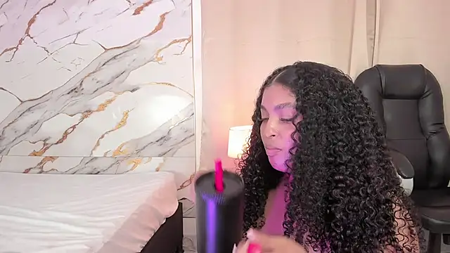 kaleb_violeta00 现场XXX聊天