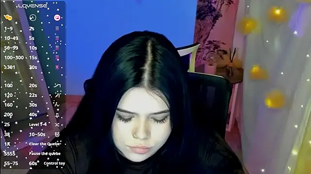 Chat XXX en directo de Mona_Esty