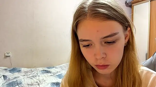 HebrewRiding live XXX chat