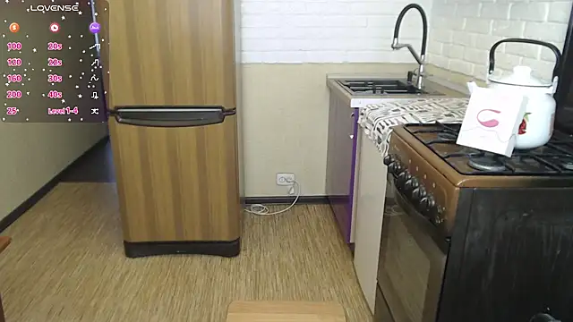 sweetpeash33: απευθείας συνομιλία ΧΧΧ
