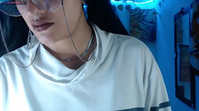 XXX chat uživo modela bastethott