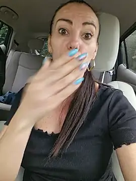 دردشة milflovelyxxx الجنسية المباشرة
