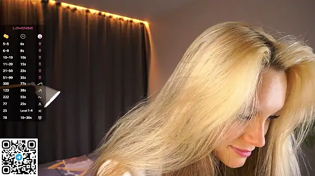 Chat +18 de CherieSprinzl ao vivo