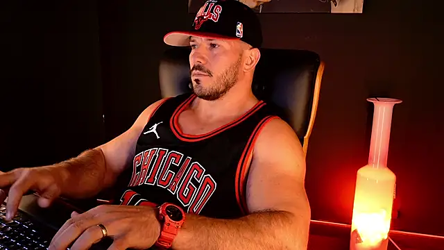 XXX chat uživo modela AngeloEric