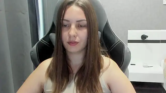 Chat XXX en directo de Mia_shy1