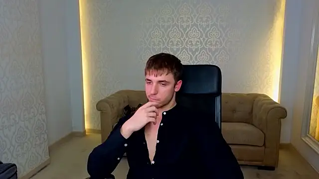 KellenWest Adlı Modelin Canlı XXX Sohbeti