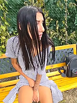 AndreeaMuller Adlı Modelin Canlı XXX Sohbeti