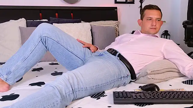 Онлайн чат XXX Jimmy_Doss