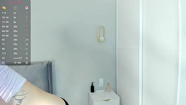 EvelineStiner élő XXX-chatje