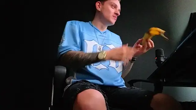 FelixStarkk Chat XXX live