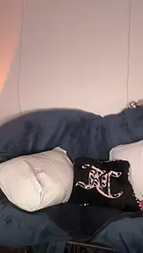 allpawgsgotoheaven's Live XXX Chat