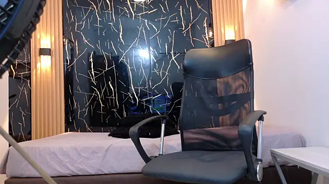 Онлайн чат XXX ValeriHot_1