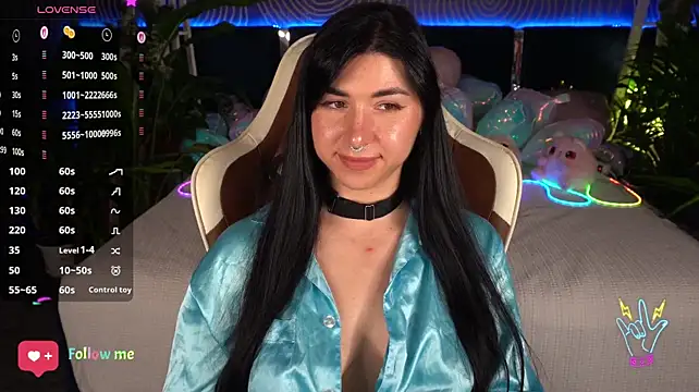 XXX chat uživo modela EmilyCandyy
