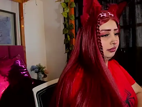 Živý XXX chat lussyevans24