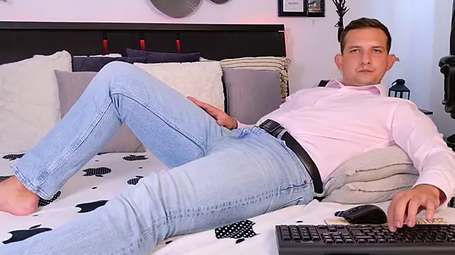 Jimmy_Doss Adlı Modelin Canlı XXX Sohbeti