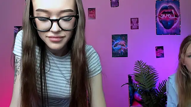 nila_eclipse Live XXX-Chat