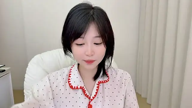 OnefionaのライブXXXチャット