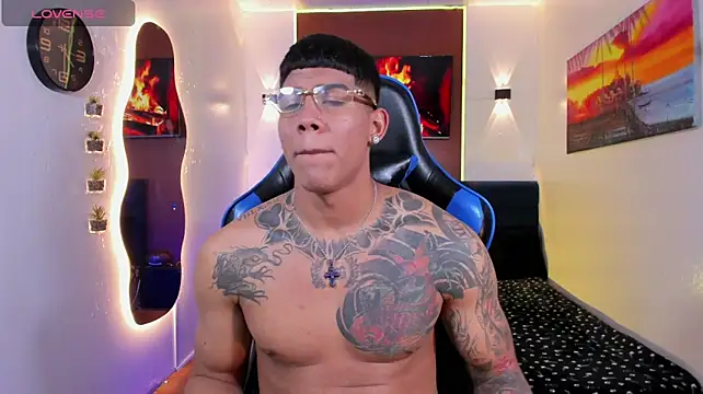 Онлайн чат XXX Damian_latinxxx