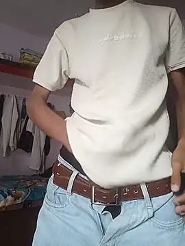 Онлайн чат XXX rohit_cockyboy