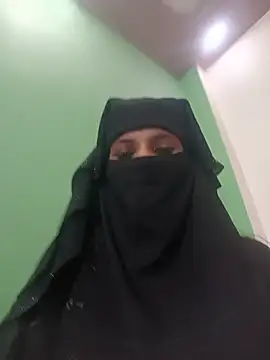 צ'אט XXX בשידור חי של Aafreen_36