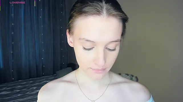 LianneBynon Live XXX-Chat