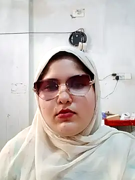 Nusrat-N Live XXX-Chat