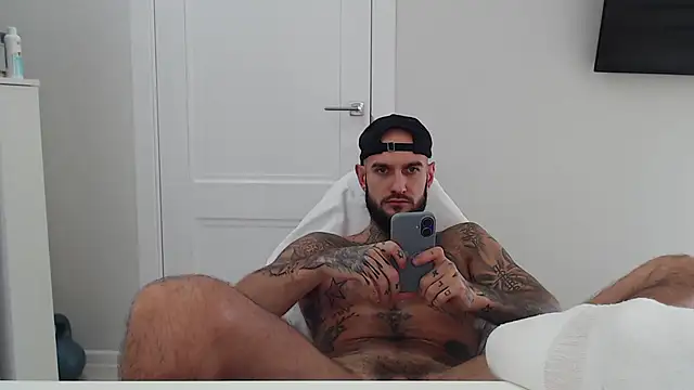 maxi_foxxx's Live XXX Chat