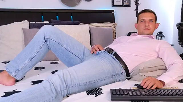 Онлайн чат XXX Jimmy_Doss