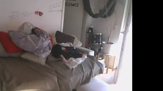 B-A-M-B-I Webcam-Show