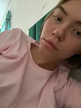 Czat XXX na żywo – Lisaaa_Alisa