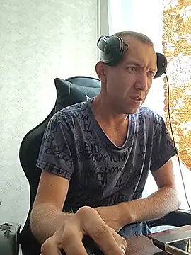 Chatroom XXX en direct de _uncle_Mitya-43_