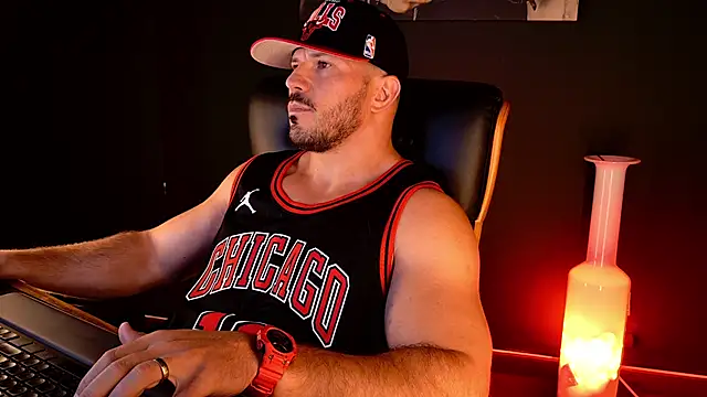 XXX chat uživo modela AngeloEric